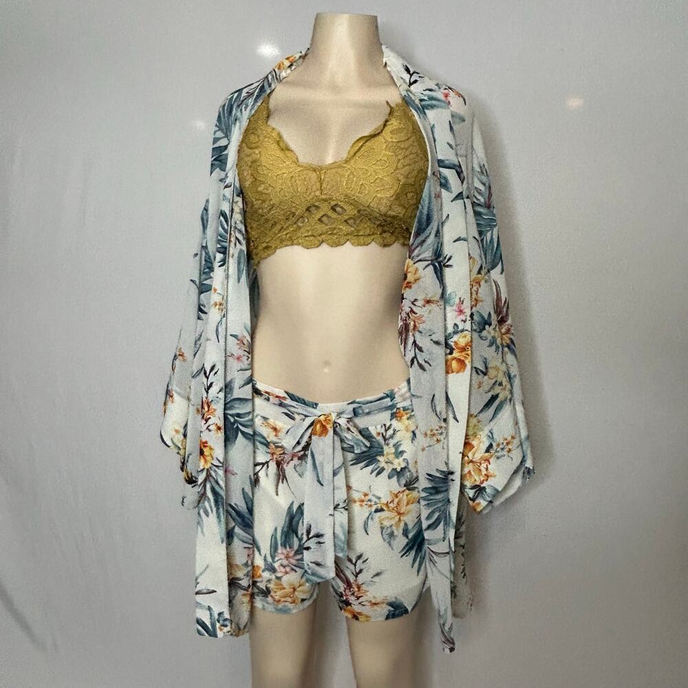 Fashion Nova Tropical Floral Kimono & Paperbag Shorts Lounge Set Women’s L